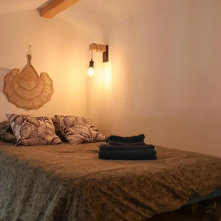 Chalet Tous Confort Avec Piscine Lagon